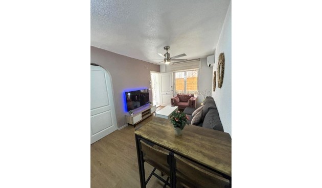 Återförsäljning - Bungalow -
Torrevieja - Los Balcones - Los Altos del Edén