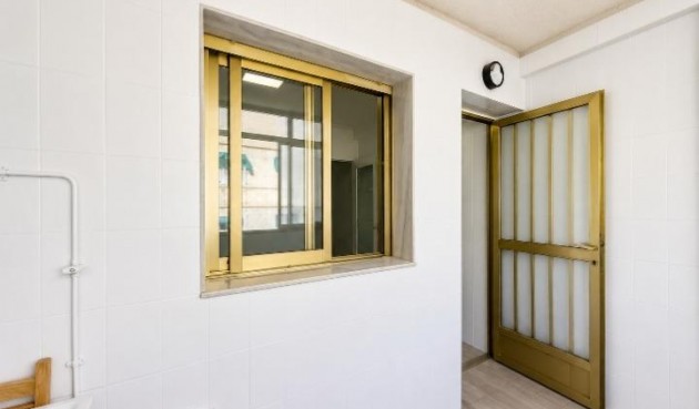 Reventa - Apartment -
Torrevieja - Acequion