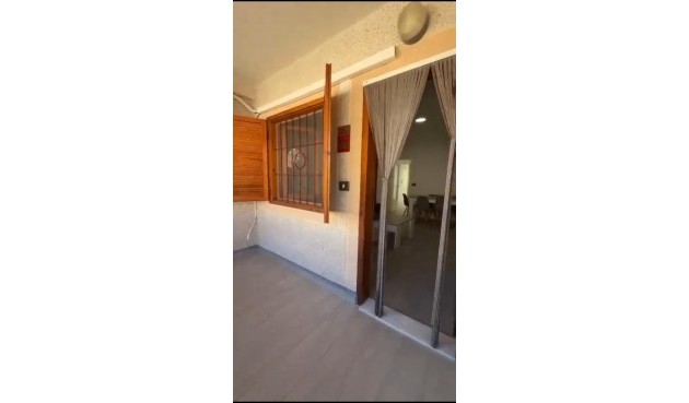 Reventa - Apartment -
Torrevieja - Acequion