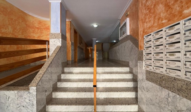 Brukt - Apartment -
Torrevieja - Acequion