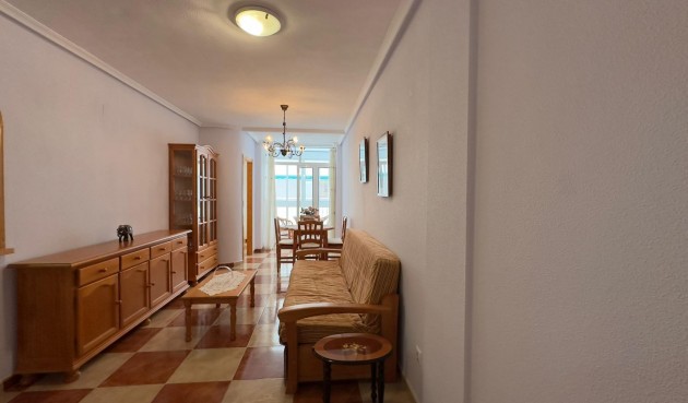 Brukt - Apartment -
Torrevieja - Acequion