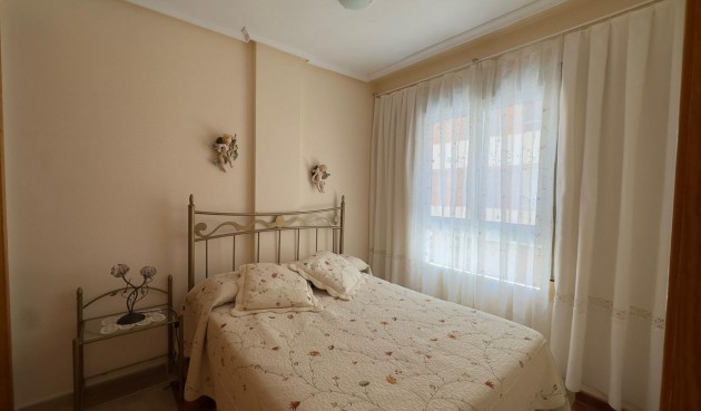 Brukt - Apartment -
Torrevieja - Acequion