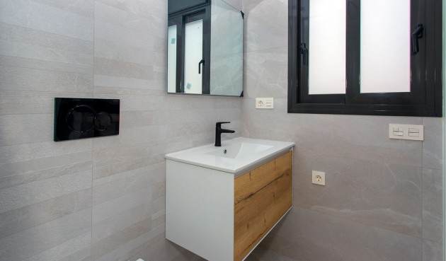 Brukt - Apartment -
Torrevieja - Costa Blanca