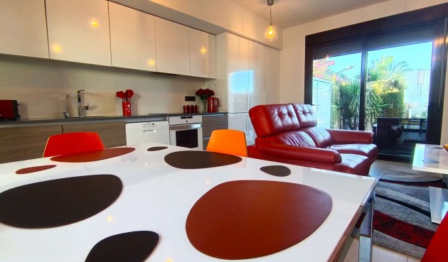 Brukt - Apartment -
Algorfa - Inland