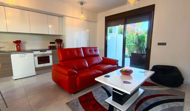 Brukt - Apartment -
Algorfa - Inland
