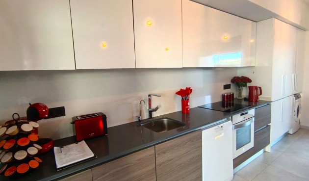 Brukt - Apartment -
Algorfa - Inland