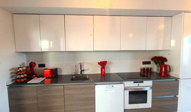 Brukt - Apartment -
Algorfa - Inland