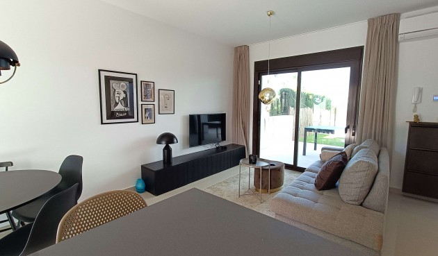 Brukt - Apartment -
Algorfa - Inland