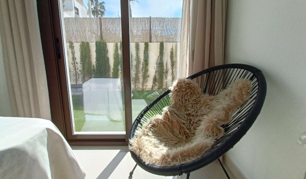 Brukt - Apartment -
Algorfa - Inland