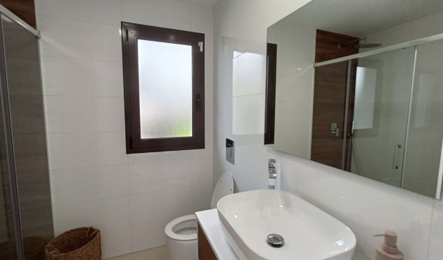 Brukt - Apartment -
Algorfa - Inland