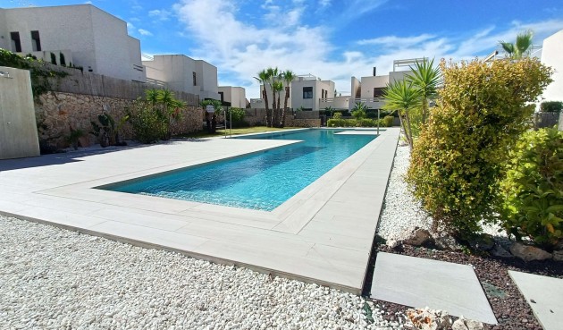Brukt - Apartment -
Algorfa - Inland