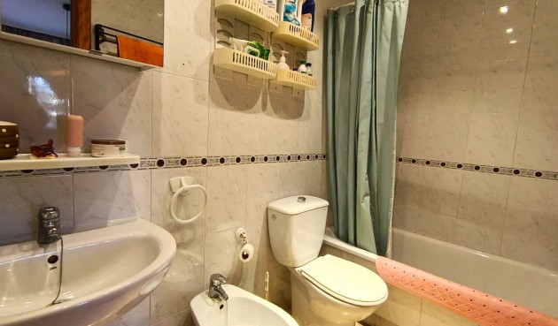 Återförsäljning - Apartment -
Torrevieja - Costa Blanca