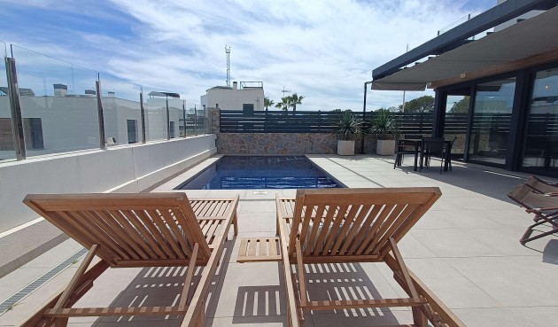 Brukt - Villa -
Algorfa - Inland
