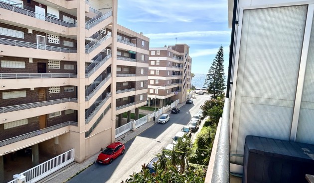 Resale - Apartment -
Torrevieja - Costa Blanca