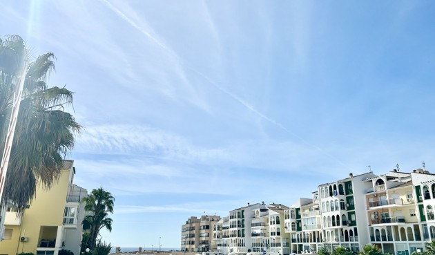 Resale - Apartment -
Torrevieja - Costa Blanca