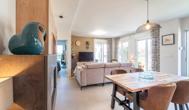 Brukt - Town House -
Vistabella Golf Entre Naranjos - Inland