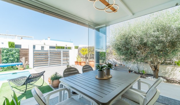 Brukt - Town House -
Vistabella Golf Entre Naranjos - Inland