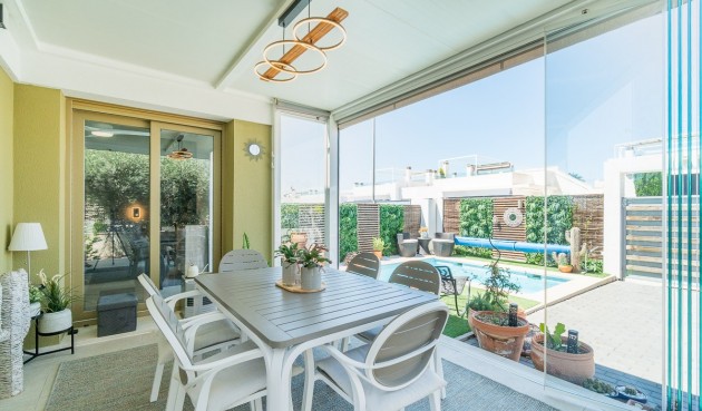 Brukt - Town House -
Vistabella Golf Entre Naranjos - Inland