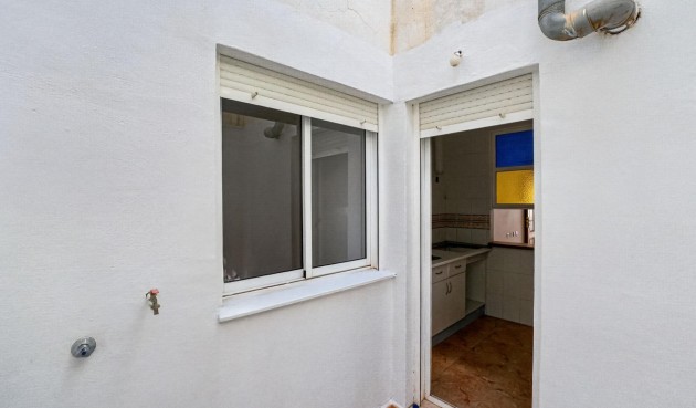 Brukt - Apartment -
Torrevieja - El Limonar