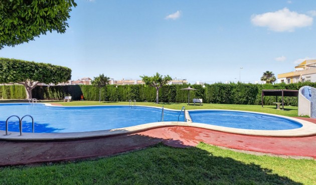 Brukt - Apartment -
Torrevieja - El Limonar