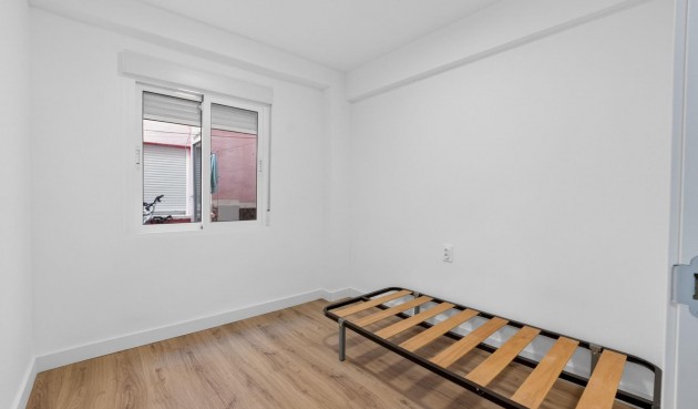 Brukt - Apartment -
Torrevieja - Centro