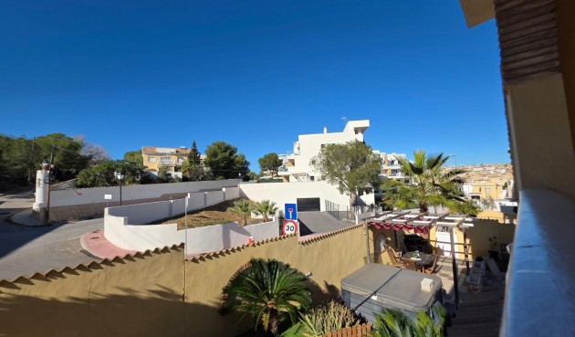 Brukt - Villa -
Orihuela Costa - Villamartín-las Filipinas