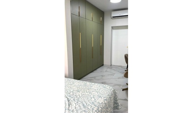 Brukt - Semi Detached -
Orihuela Costa - Playa Flamenca