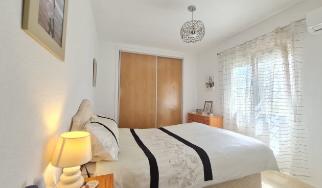 Brukt - Villa -
Orihuela Costa - Costa Blanca