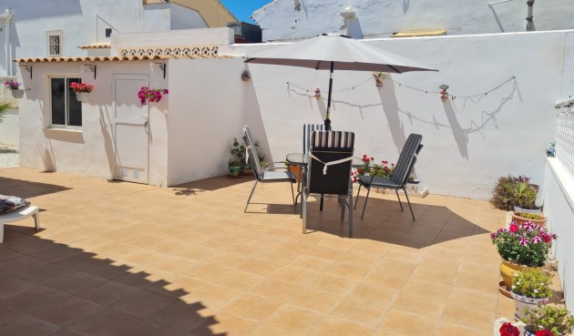 Brukt - Villa -
Orihuela Costa - Costa Blanca