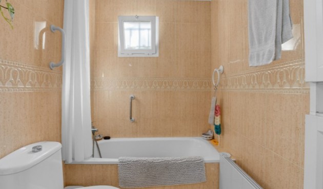 Brukt - Bungalow -
Orihuela - Inland