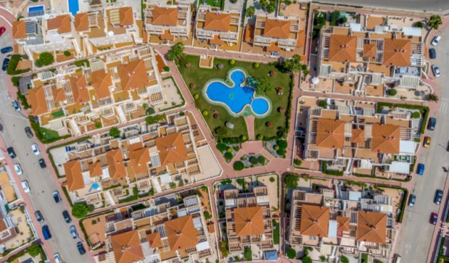 Brukt - Bungalow -
Orihuela - Inland