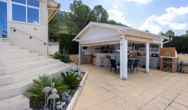 Brukt - Villa -
La Zarza - Inland
