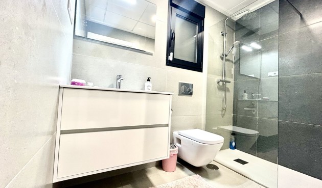 Brukt - Villa -
Los Balcones - Costa Blanca