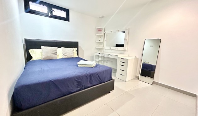 Brukt - Villa -
Los Balcones - Costa Blanca