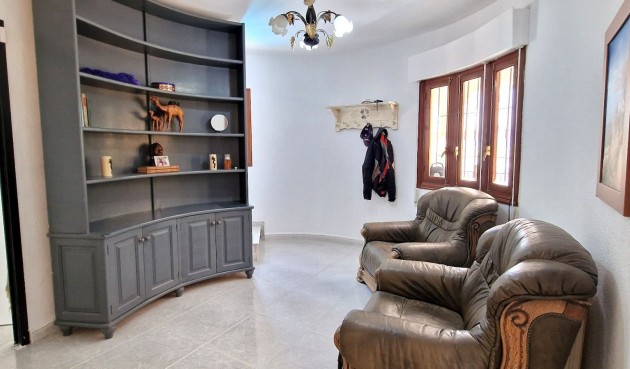 Brukt - Villa -
Orihuela - Inland