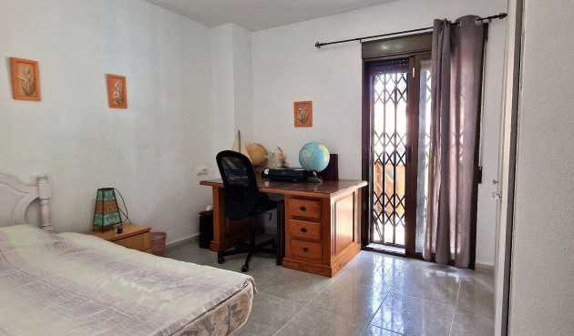 Brukt - Villa -
Orihuela - Inland