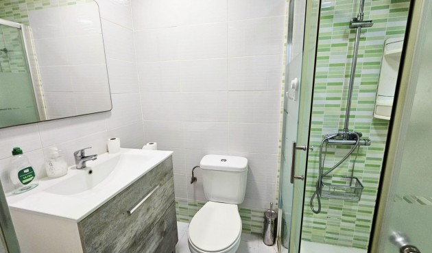 Brukt - Bungalow -
Torrevieja - Nueva Torrevieja