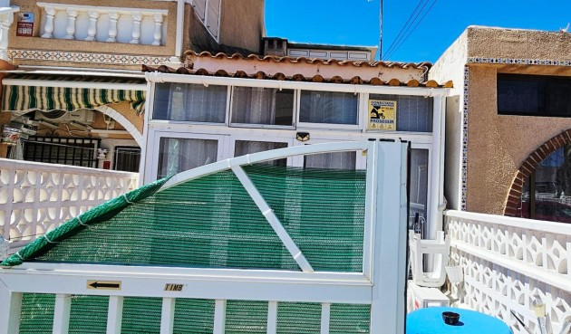Brukt - Bungalow -
Torrevieja - Nueva Torrevieja