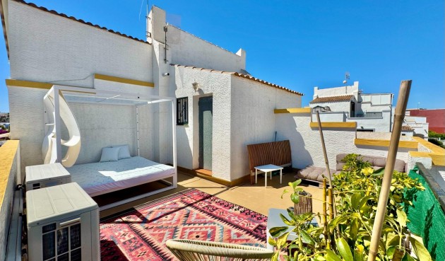 Brukt - Town House -
Orihuela Costa - Los Altos