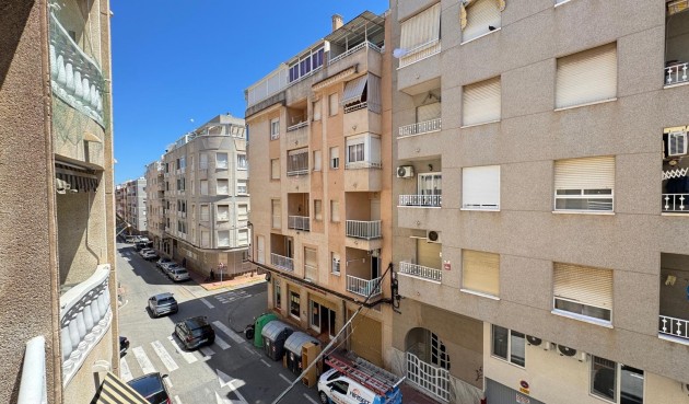 Brukt - Apartment -
Torrevieja - Centro