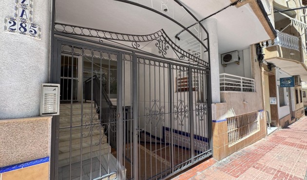 Brukt - Apartment -
Torrevieja - Centro