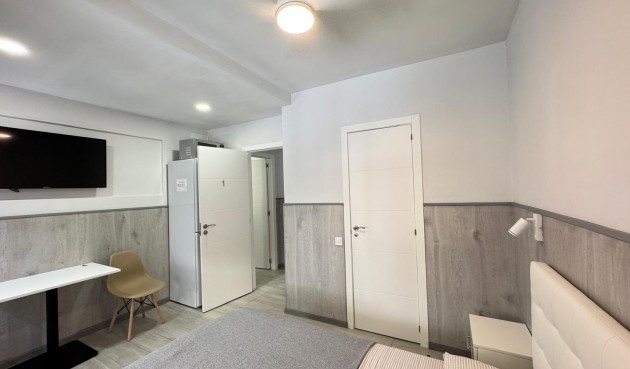 Brukt - Apartment -
Torrevieja - Playa del Cura