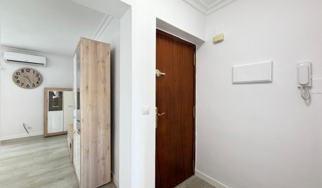 Brukt - Apartment -
Torrevieja - Centro