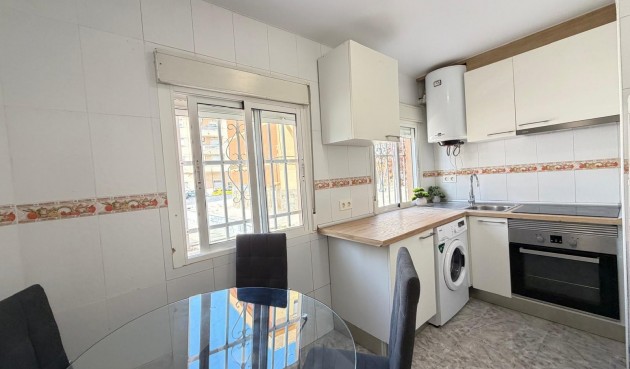 Brukt - Apartment -
Torrevieja - Centro