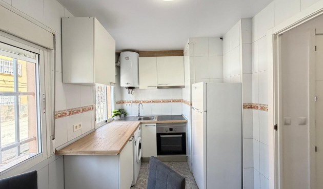 Brukt - Apartment -
Torrevieja - Centro