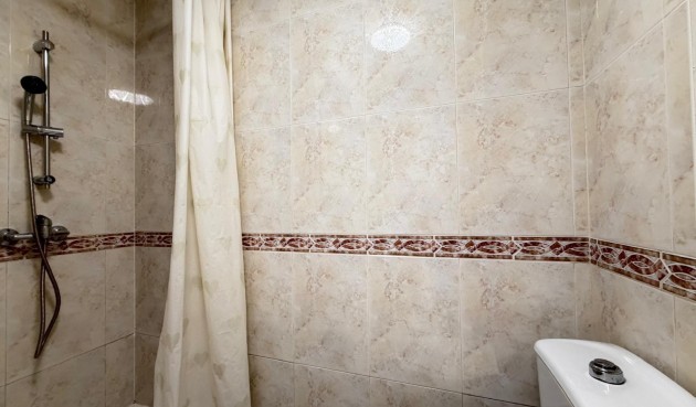 Brukt - Apartment -
Torrevieja - Centro