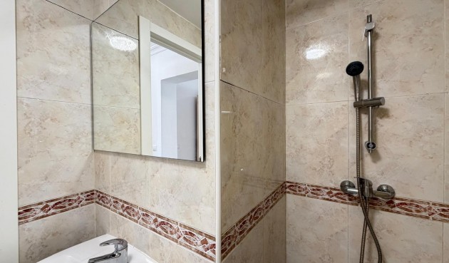 Brukt - Apartment -
Torrevieja - Centro