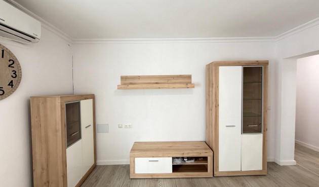 Brukt - Apartment -
Torrevieja - Centro