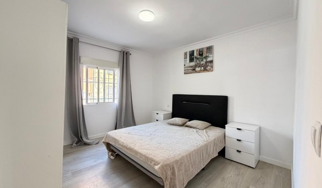 Brukt - Apartment -
Torrevieja - Centro