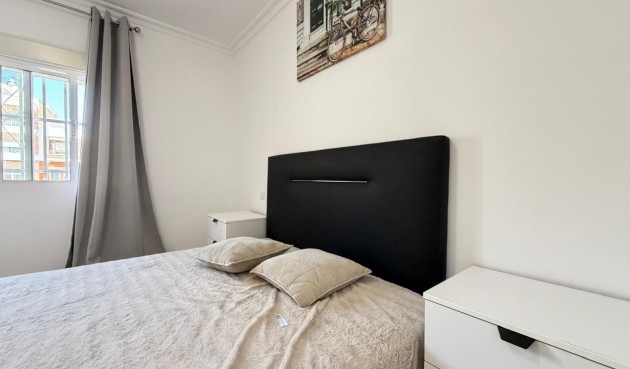 Brukt - Apartment -
Torrevieja - Centro